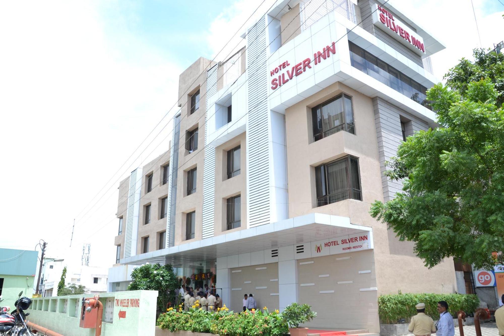Hotel Silver Inn LLP Aurangābād Exterior foto